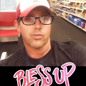 Meet your Posher, Reagan